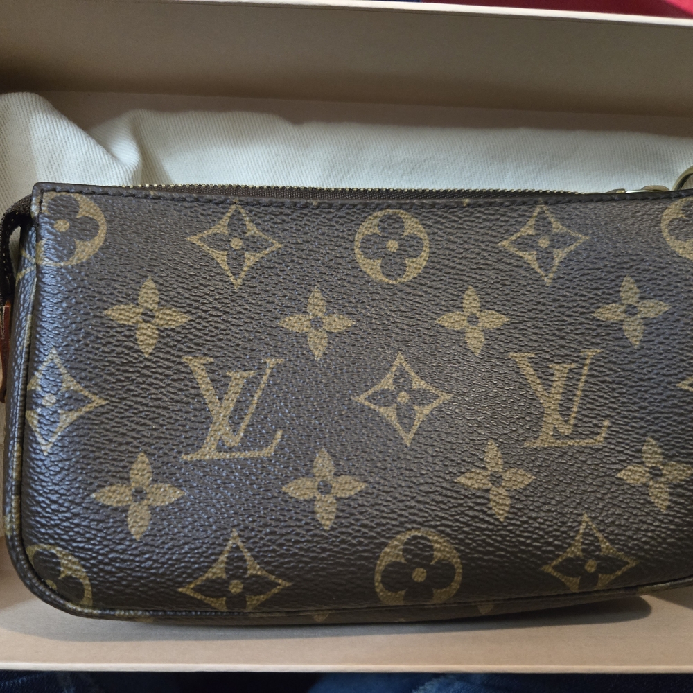 Louis Vuitton Brown Monogram Clutch